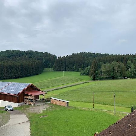 Idyllisches Ferienapartment Allgaeu Bad Groenenbach Exterior photo